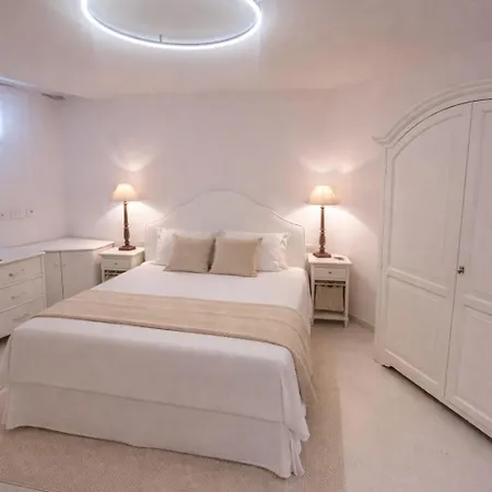 5br With Pool - Steps To Puntaldia Villa